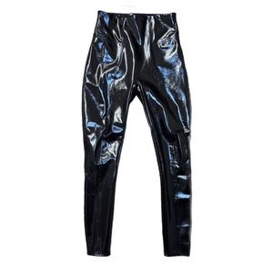 BRAND NEW NEVER WORN SPANX FAUX PATENT LEATHER LEGGINGS - BLACK SMALL
